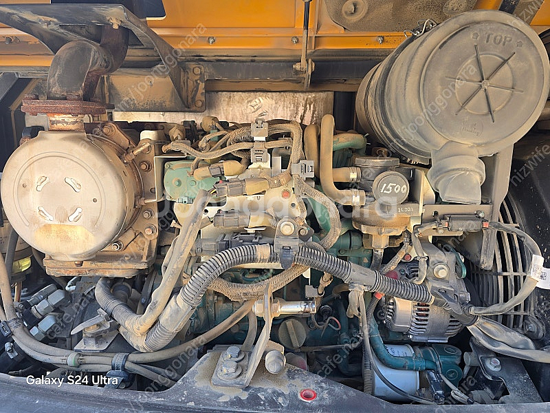 급매 중고굴삭기 볼보 EC60EP 20년식 코끼리집게, 회전라인 장착 010-3563-6002--3